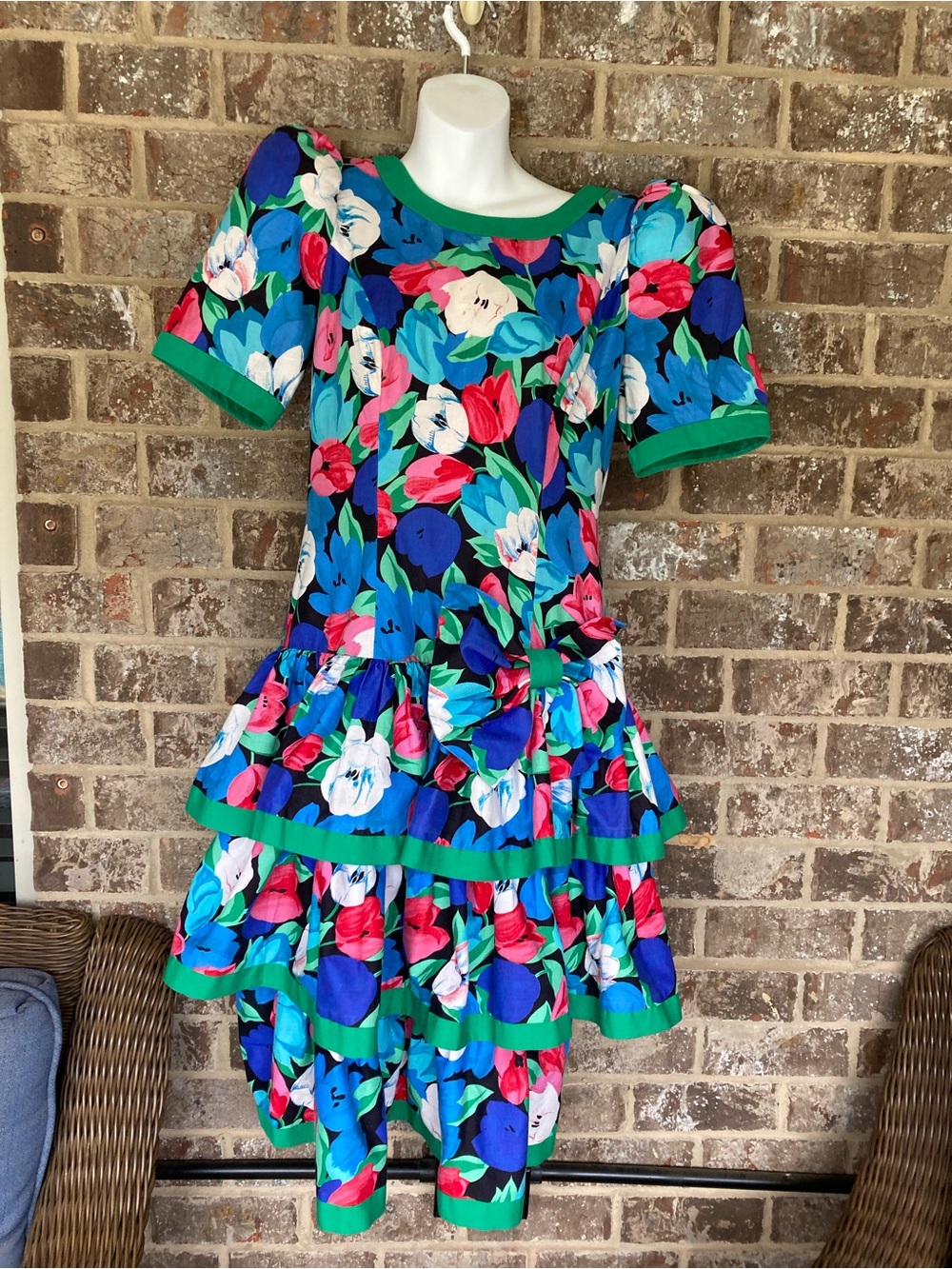 Vintage Leslie Lucks Tulips Peplum ruffled Dress Women Size 6